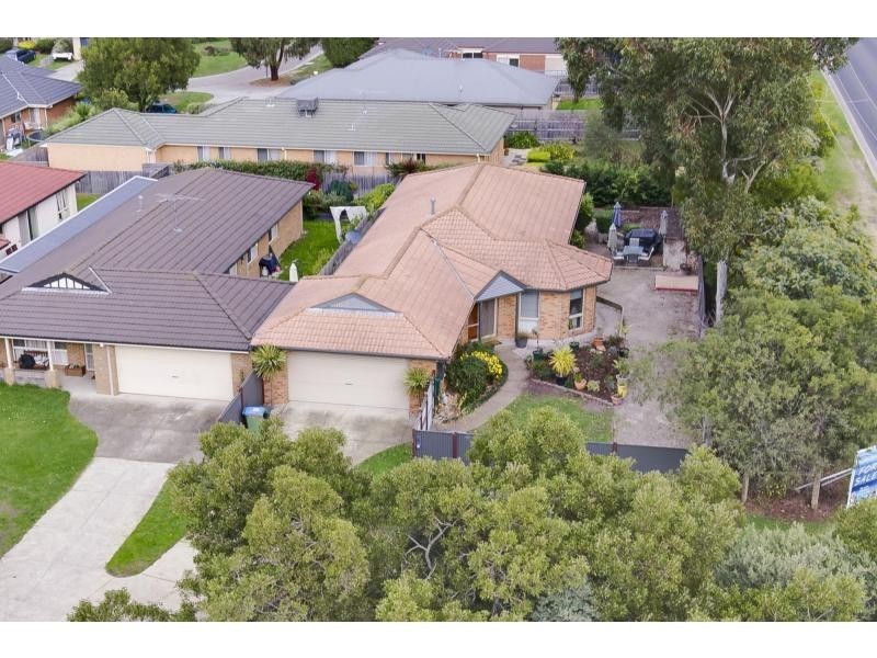 2 Harrap Road, Mornington VIC 3931
