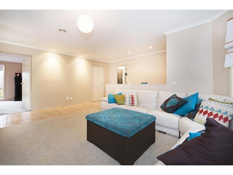 2 Harrap Road, Mornington VIC 3931