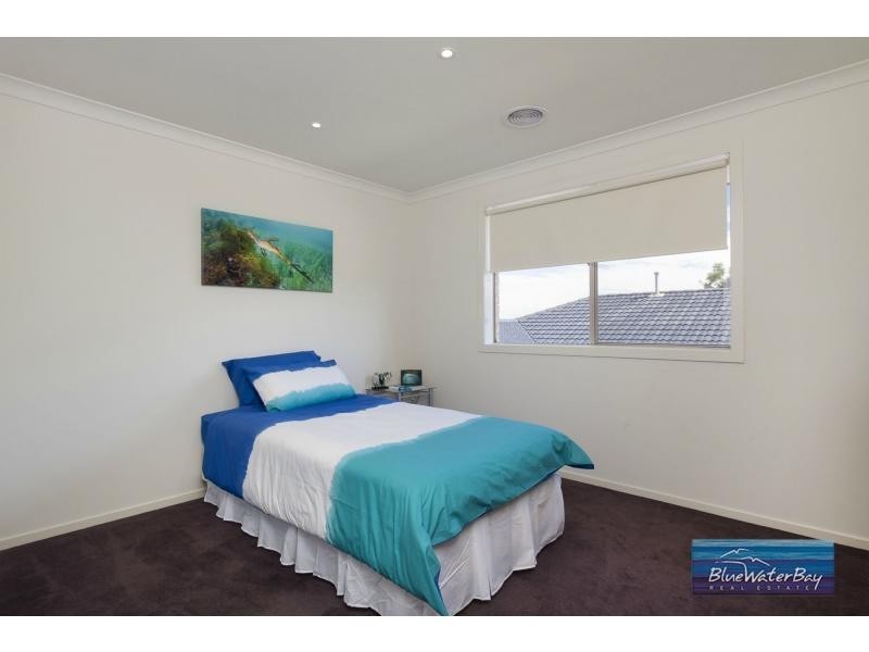 15 Hutson Way, Mount Martha VIC 3934