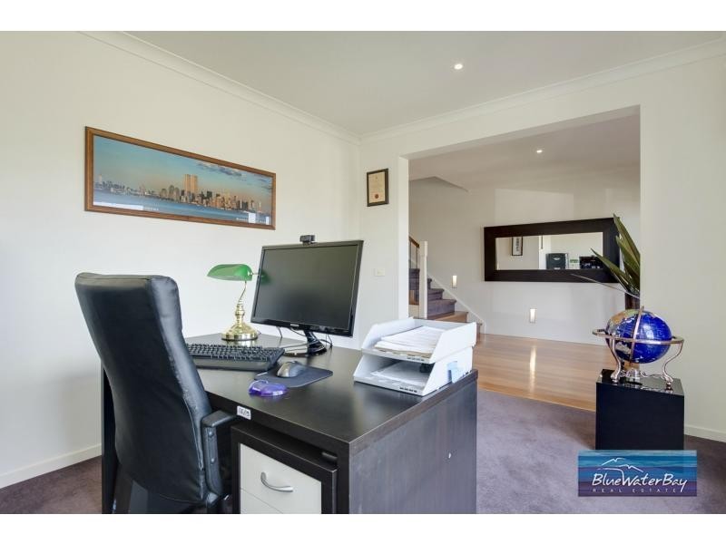 15 Hutson Way, Mount Martha VIC 3934