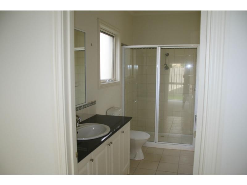 2/681 Esplanade, Mornington VIC 3931