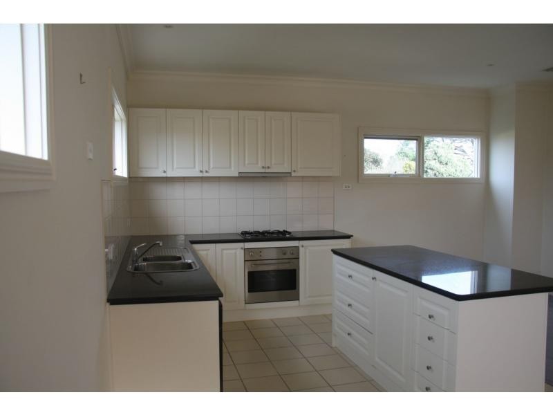 2/681 Esplanade, Mornington VIC 3931