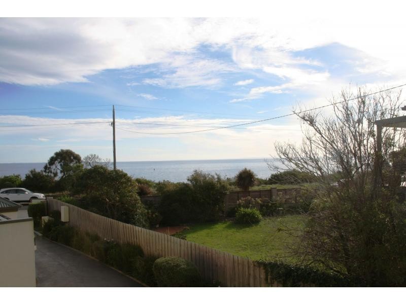 2/681 Esplanade, Mornington VIC 3931