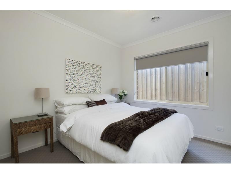9/8 Tangerine Ct, Mount Martha VIC 3934