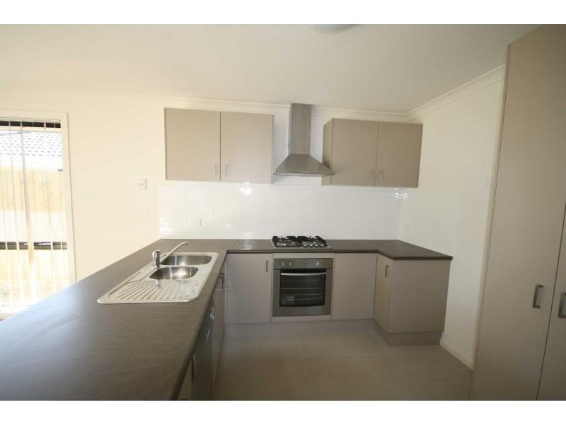 14/10 Kingfisher Court, Hastings VIC 3915