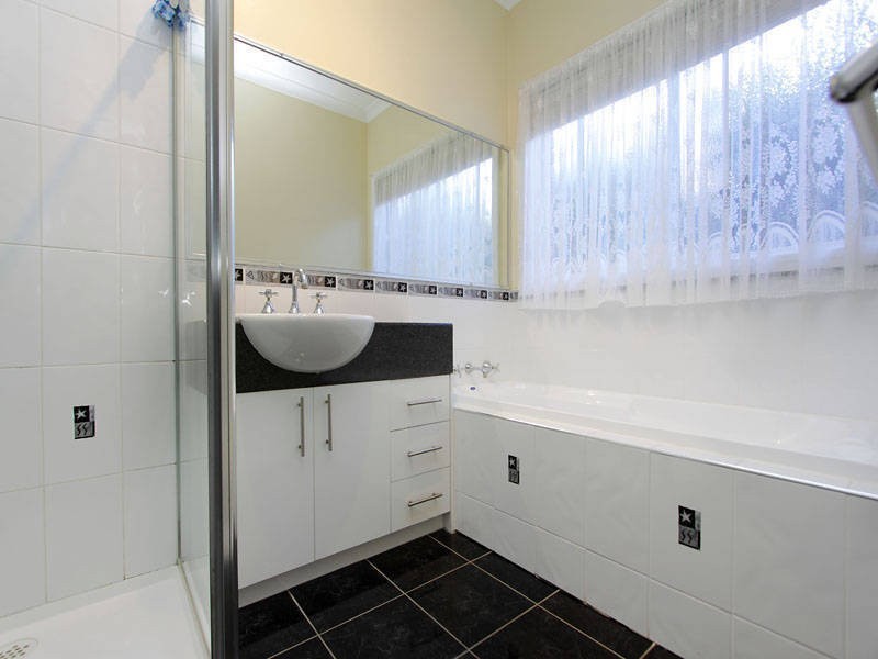 63 Marriot Drive, Mount Martha VIC 3934