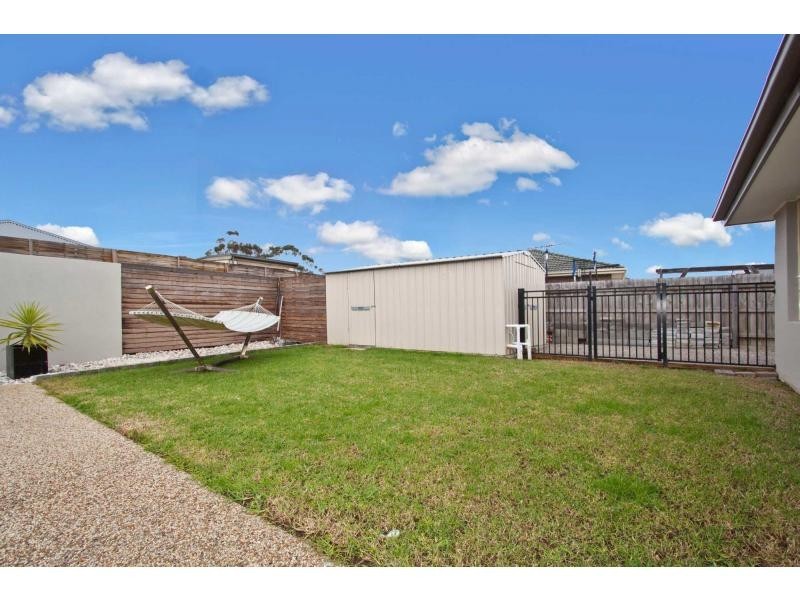 5 John William Drive, Mount Martha VIC 3934