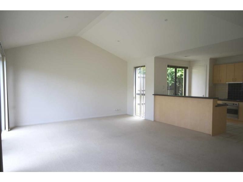 24/2A Bentons Road, Mount Martha VIC 3934