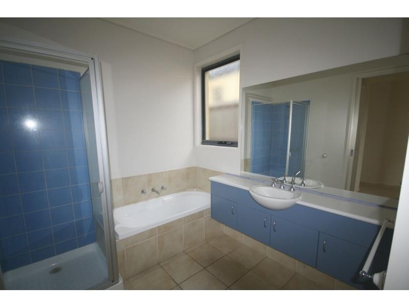 24/2A Bentons Road, Mount Martha VIC 3934