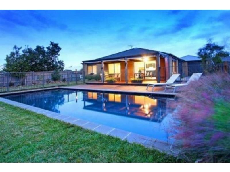 5 Crest Court, Mornington VIC 3931