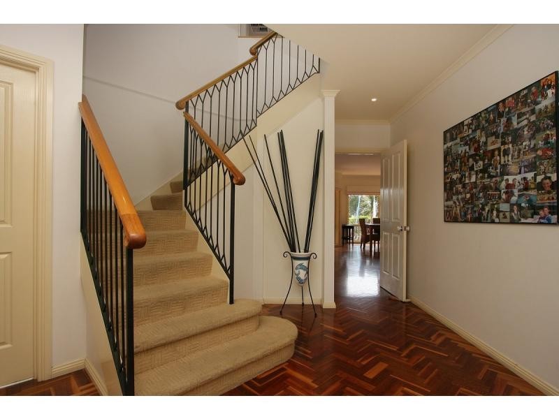 4 Ferne Place, Mount Martha VIC 3934