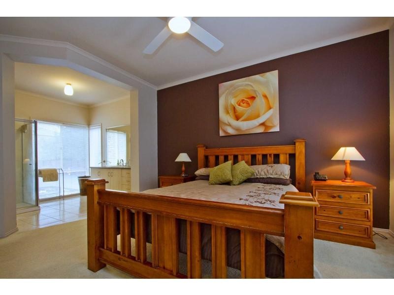 63 Summerfield Drive, Summerfields Estate, Mornington VIC 3931