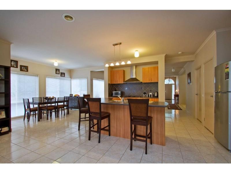 63 Summerfield Drive, Summerfields Estate, Mornington VIC 3931