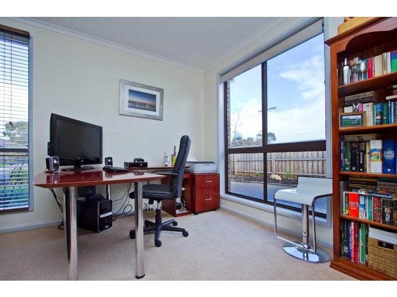 5 Ikara Street, Mornington VIC 3931