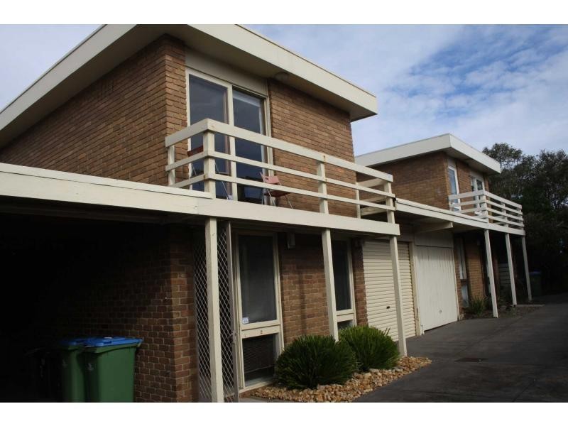 2/640 The Esplanade, Mornington VIC 3931