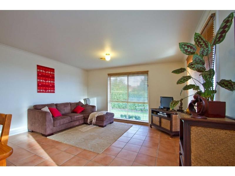 44 Caversham Drive, Mornington VIC 3931