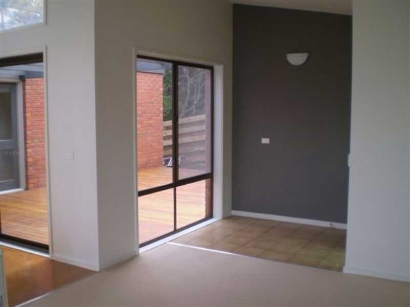 27 Imlay Street, Merimbula NSW 2548