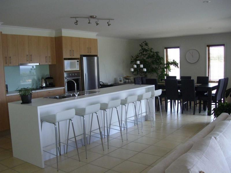 4B Elizabeth Parade, Tura Beach NSW 2548