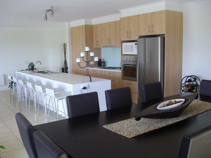 4B Elizabeth Parade, Tura Beach NSW 2548