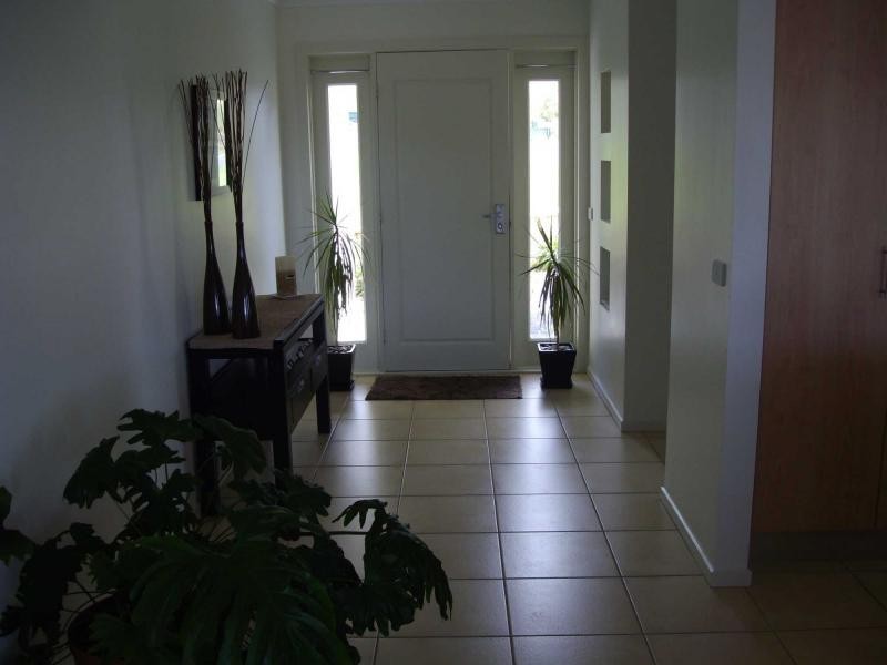 4B Elizabeth Parade, Tura Beach NSW 2548