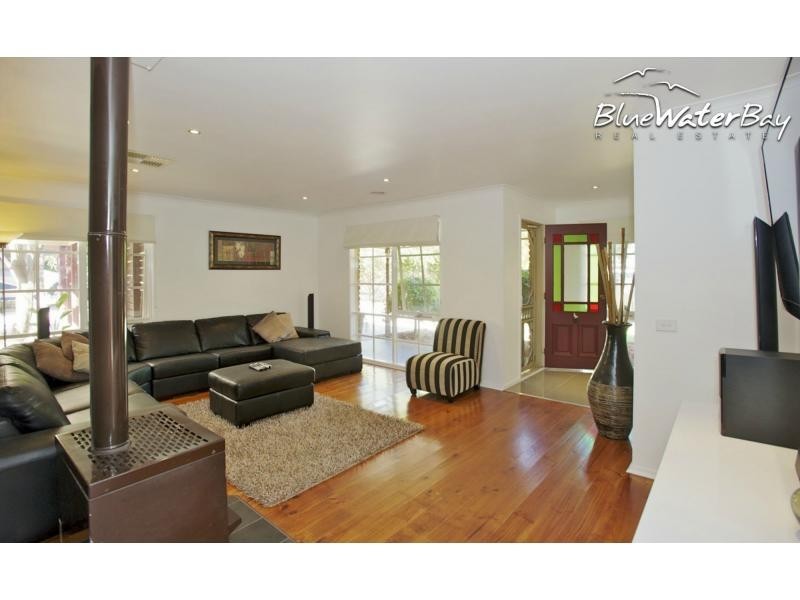 47 Hakea Drive, Mount Martha VIC 3934