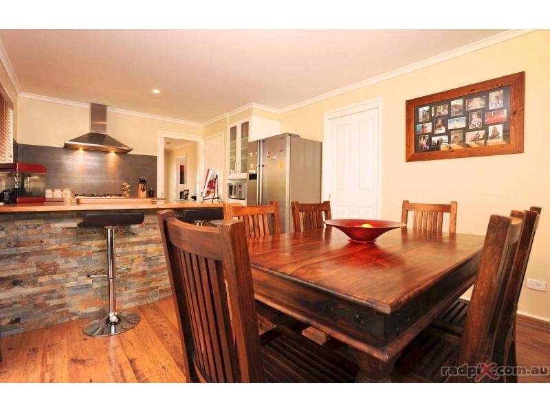 5 Lawson Court, Mornington VIC 3931