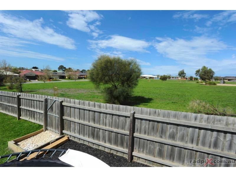 5 Lawson Court, Mornington VIC 3931