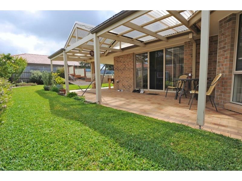 10 John William, Mount Martha VIC 3934