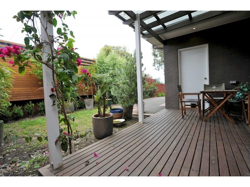 15 Tyalla Grove, Mornington VIC 3931