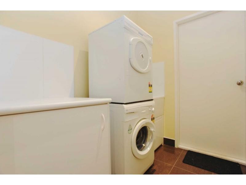 15 Tyalla Grove, Mornington VIC 3931