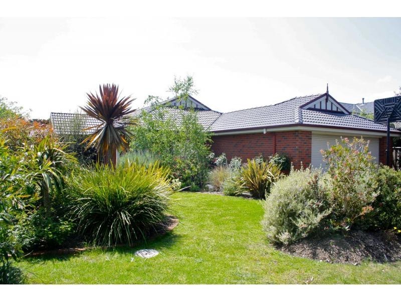 44 Ben Drive, Summerfields Estate, Mornington VIC 3931