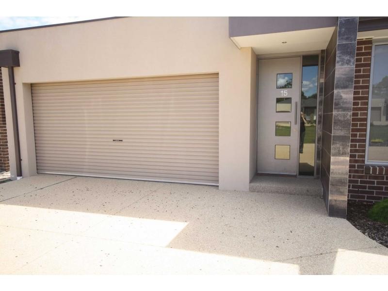 15/27 Green Island Avenue, Mount Martha VIC 3934