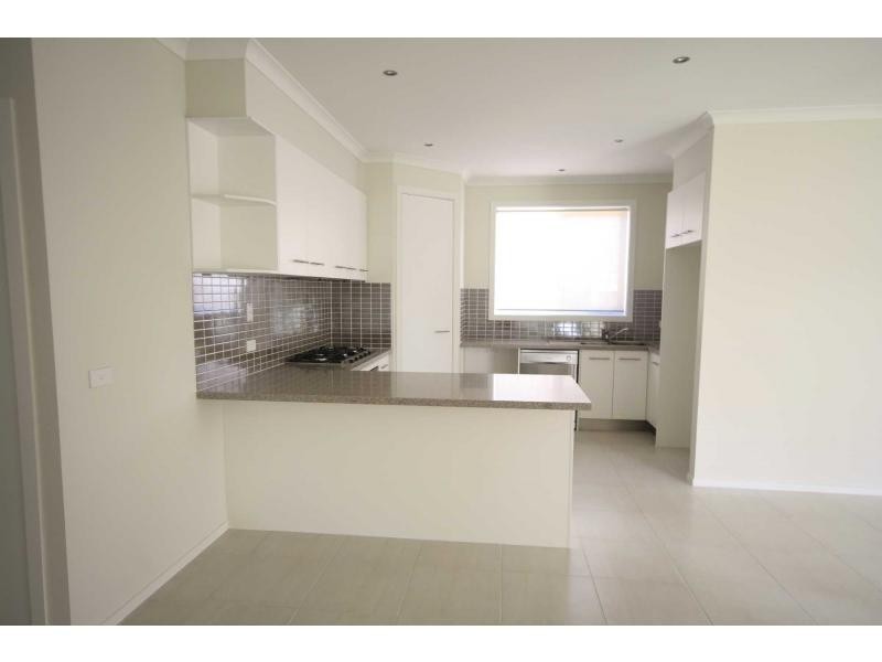 15/27 Green Island Avenue, Mount Martha VIC 3934