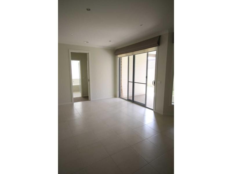 15/27 Green Island Avenue, Mount Martha VIC 3934