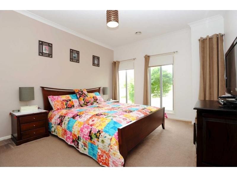 21 Serenity Way, Mornington VIC 3931