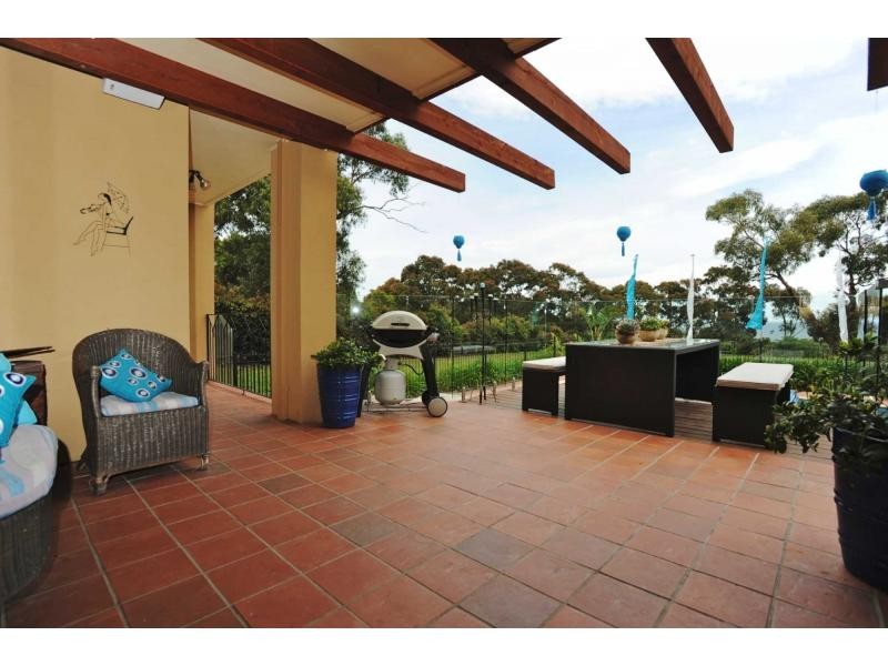 4 Ferne Place, Mount Martha VIC 3934