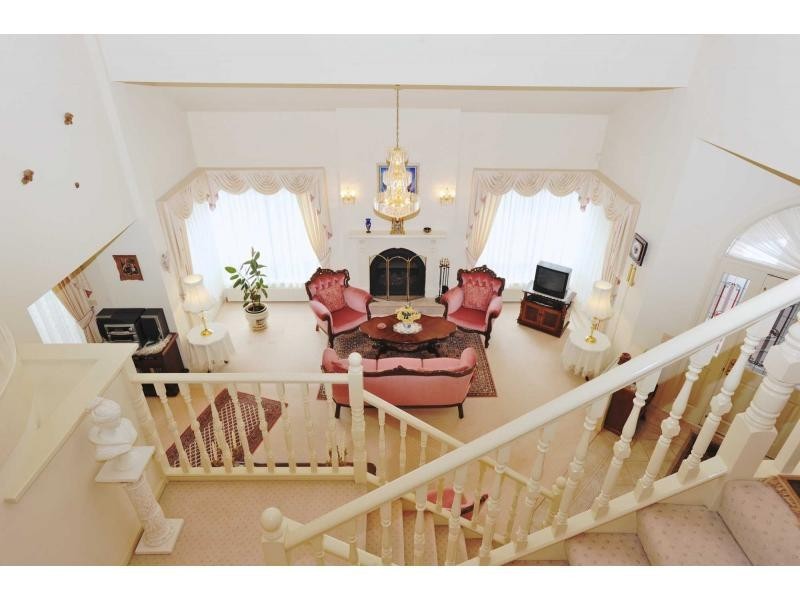 8 Casuarina Close, Mornington VIC 3931