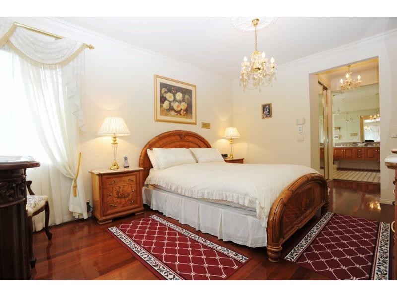 8 Casuarina Close, Mornington VIC 3931