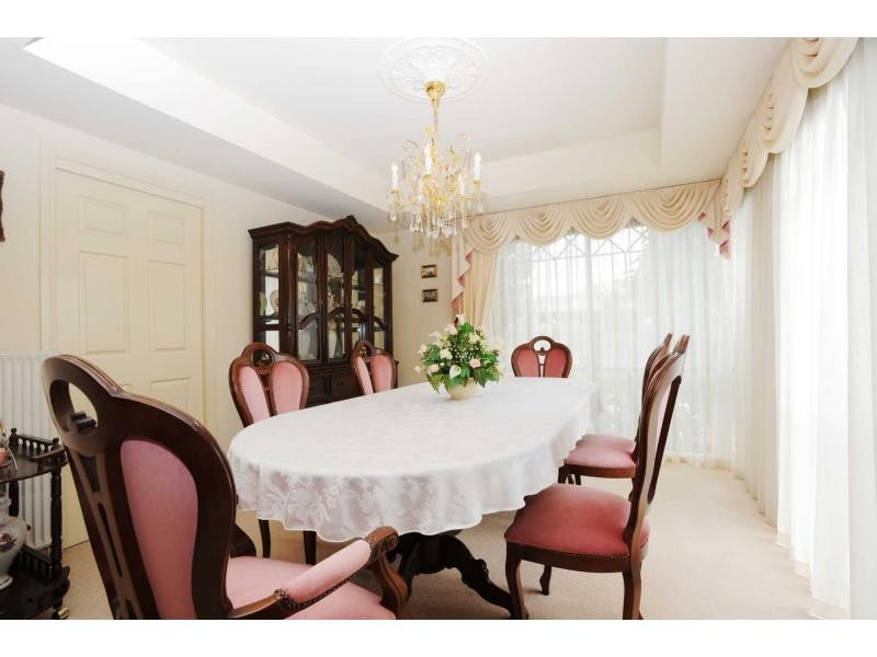 8 Casuarina Close, Mornington VIC 3931