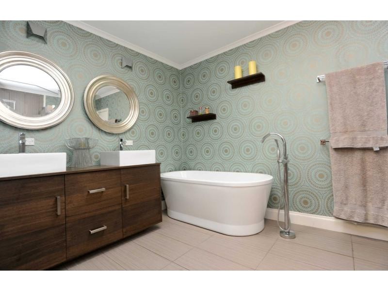 1 Harrison Court, Mornington VIC 3931