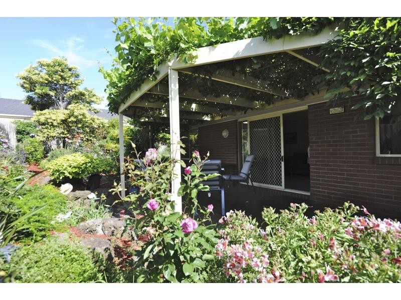 24 Moorhead Avenue, Mornington VIC 3931