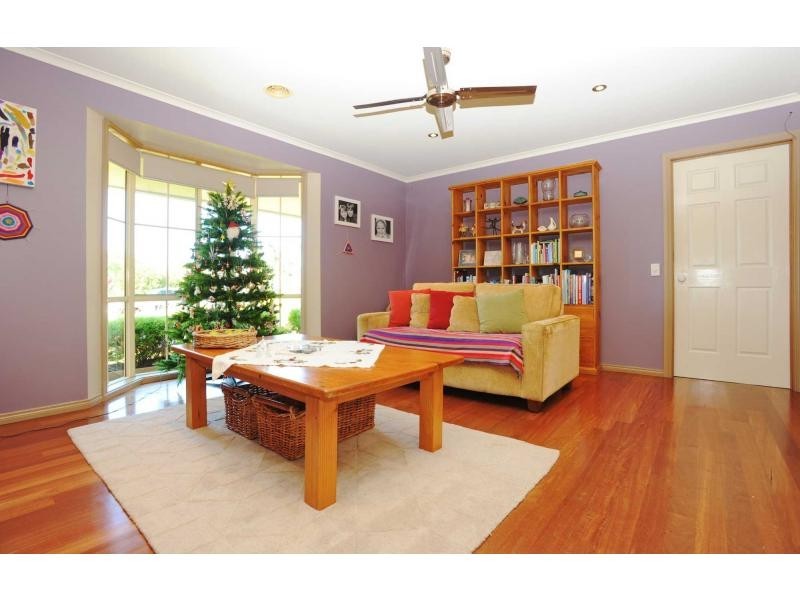 2 Casuarina Close, Mornington VIC 3931