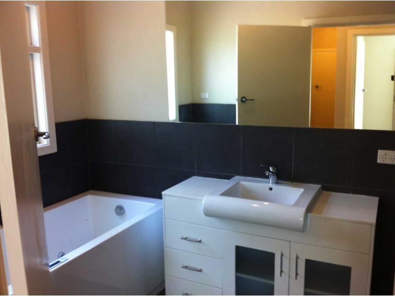 9 Redbourne Avenue, Mount Eliza VIC 3930