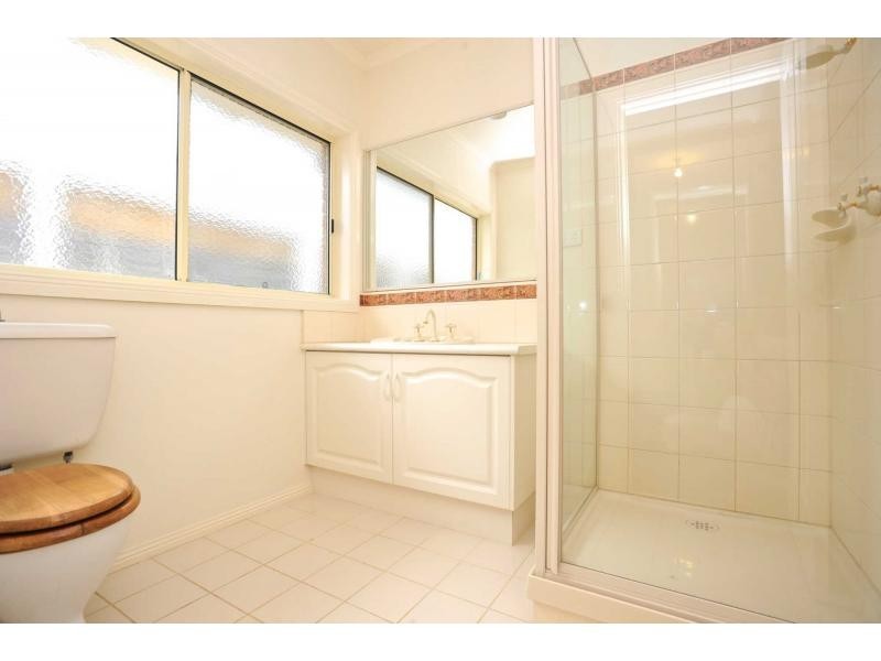 25 Caversham Drive, Mornington VIC 3931