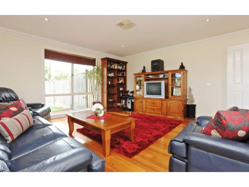 32 Summerfield Drive, Mornington VIC 3931