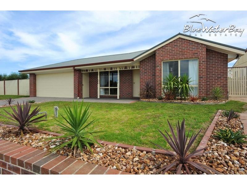 32 Summerfield Drive, Mornington VIC 3931