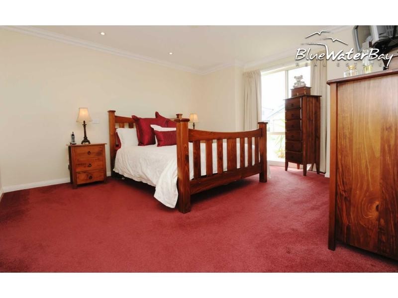 32 Summerfield Drive, Mornington VIC 3931