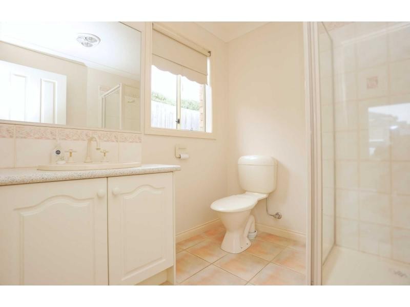 35 Dorothy Crescent, Mornington VIC 3931