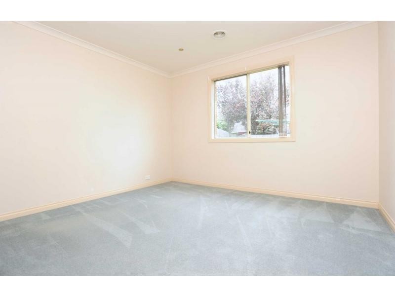 35 Dorothy Crescent, Mornington VIC 3931