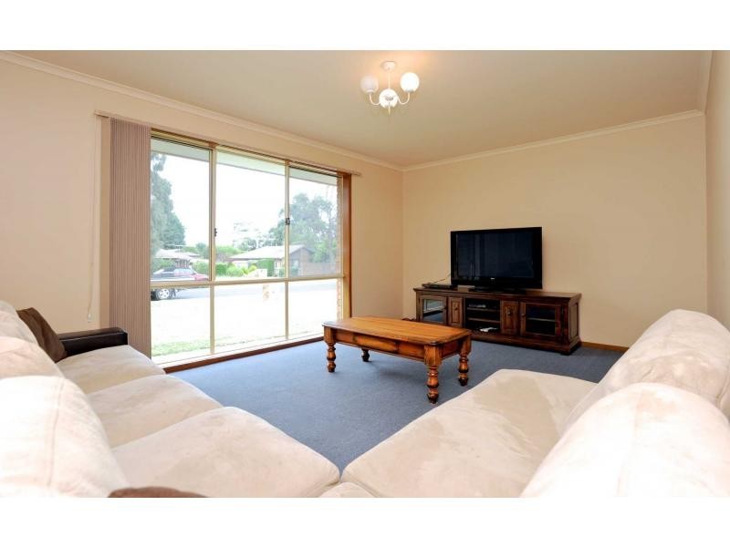 29 Parwan Crescent, Mornington VIC 3931